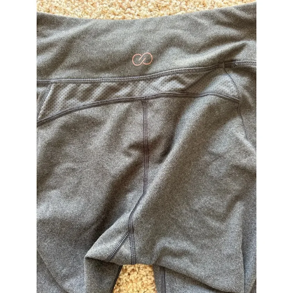 Athleta gray cropped